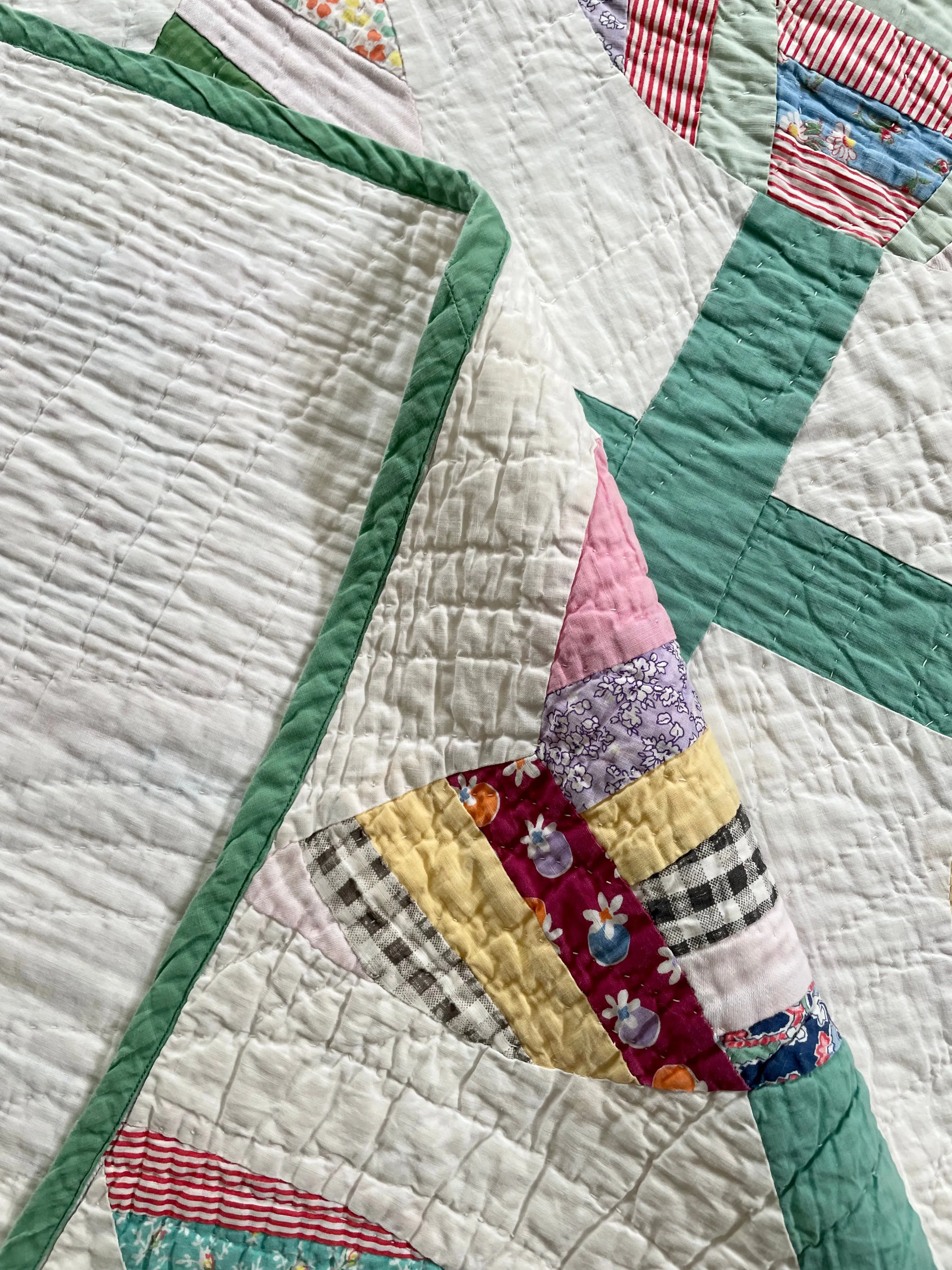 1930s Feedsack Tulip Quilt