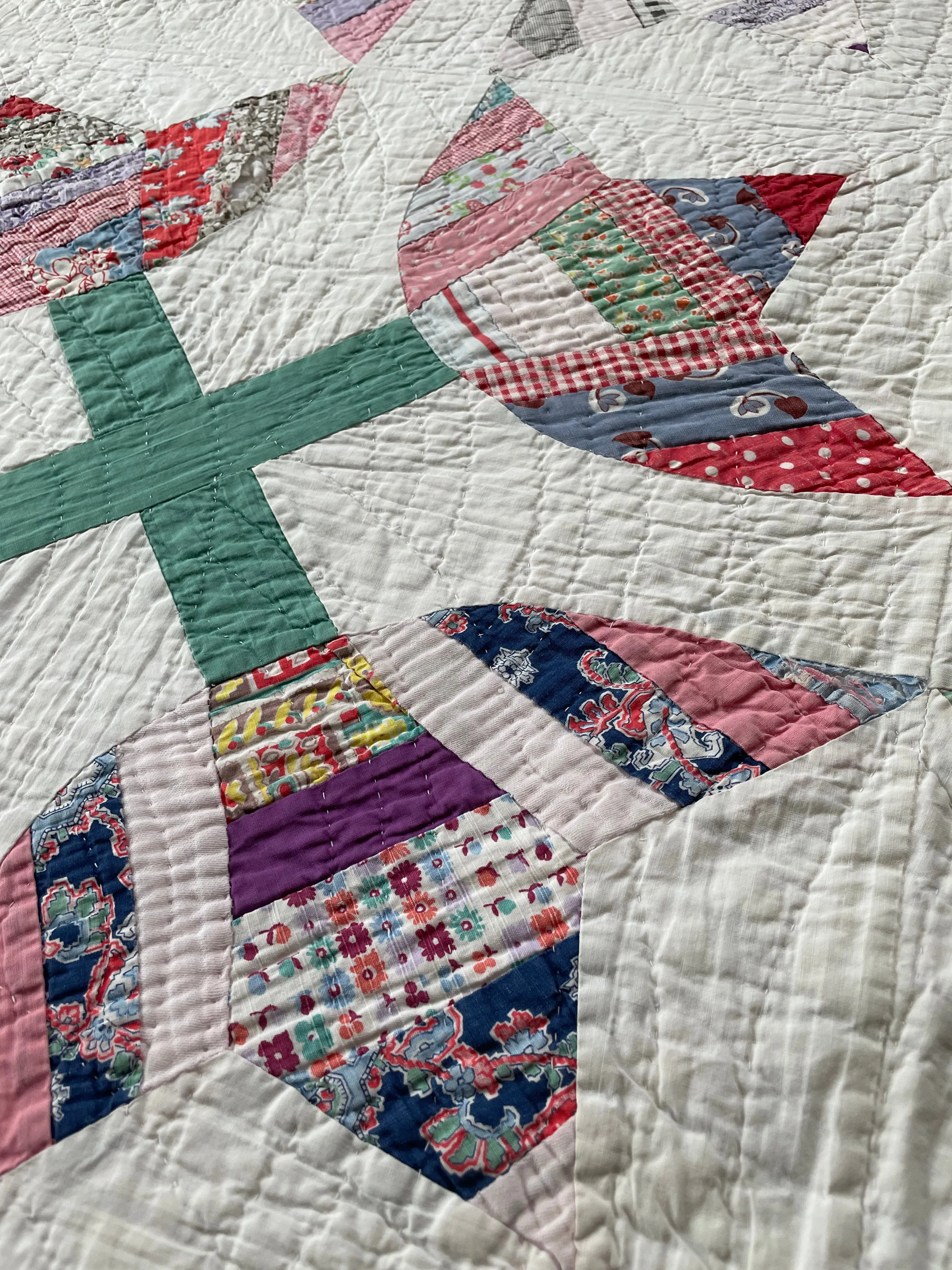 1930s Feedsack Tulip Quilt