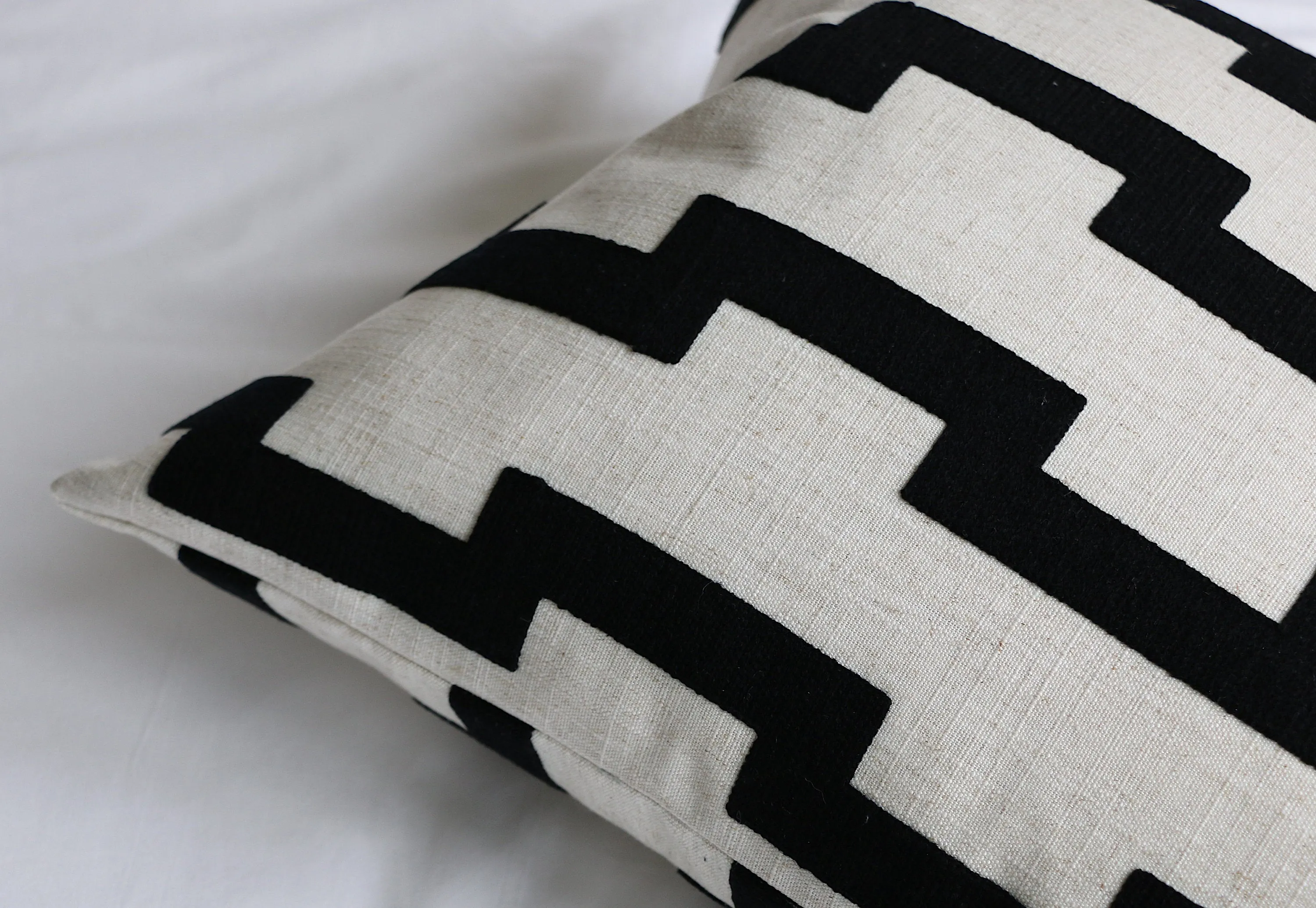 African Pillow 20x20 / Embroidered Pillow Cover 20x20 / Modern Pillow Cover 20x20 / Black Kuba Pillow 20x20 / Geometric 20x20 Pillow