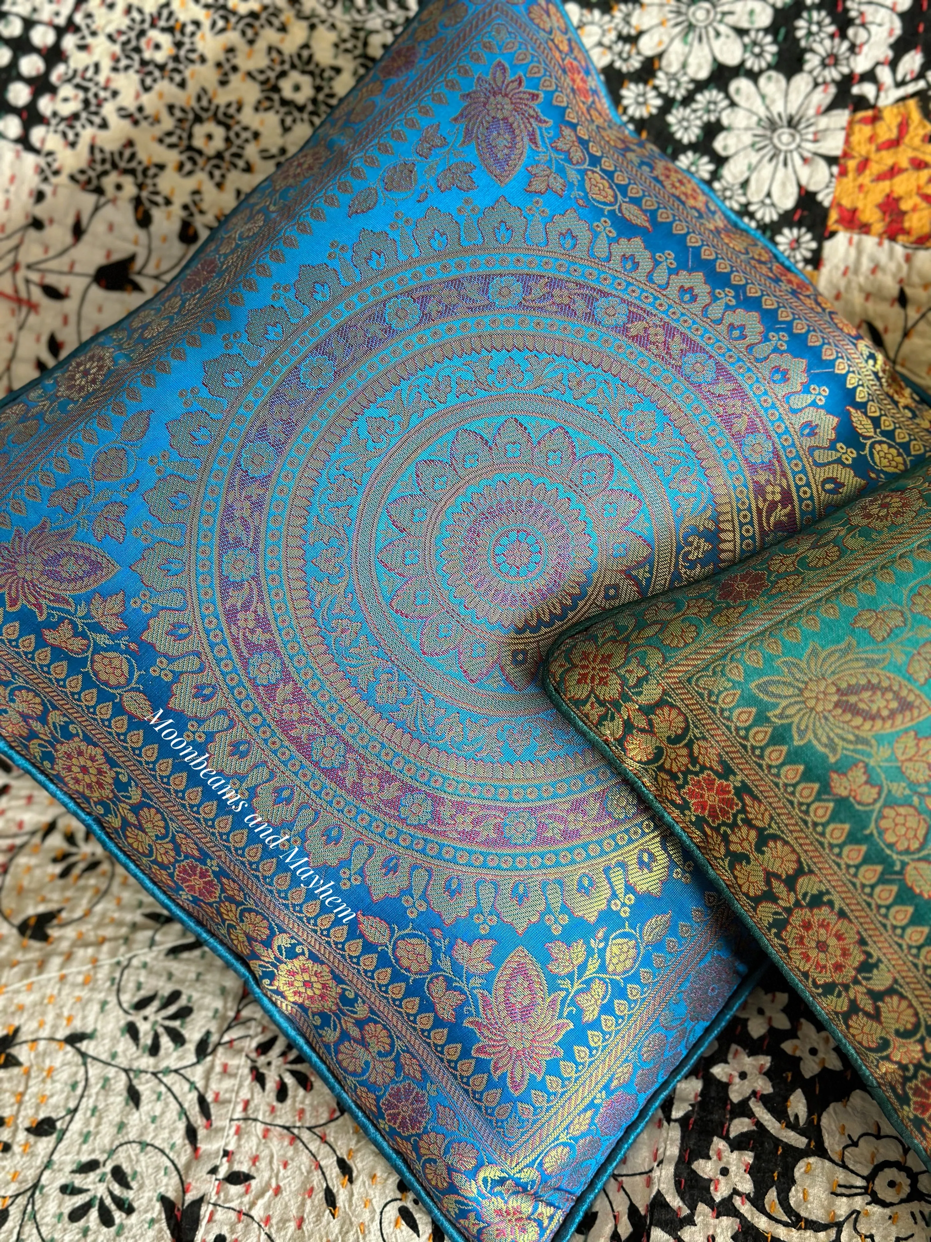 BEAUTIFUL INDIAN MANDALA CUSHION