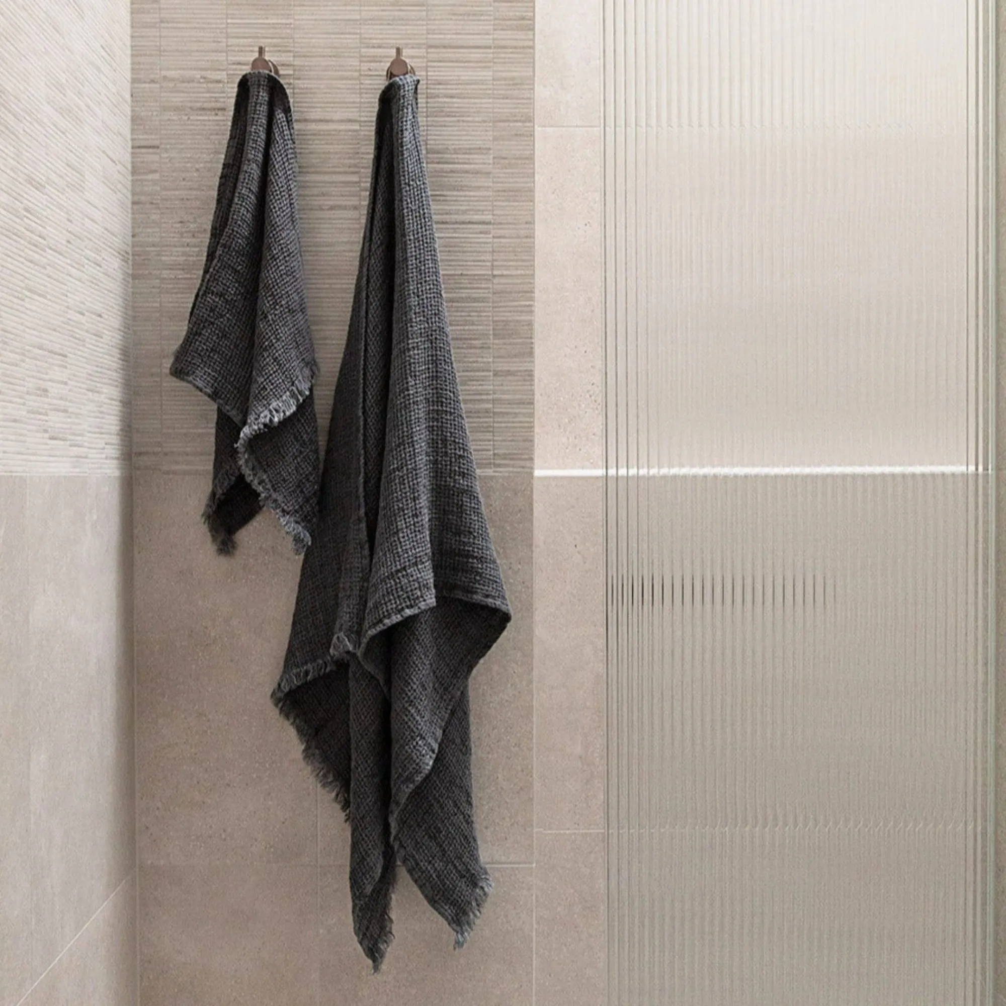 Flocca Linen Hand Towel - Tempest