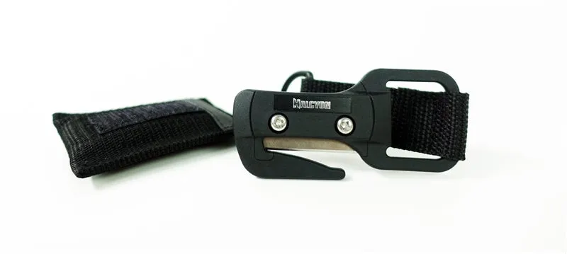 Halcyon line cutter with sheath