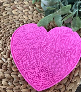 Heart Makeup Brush Cleaner