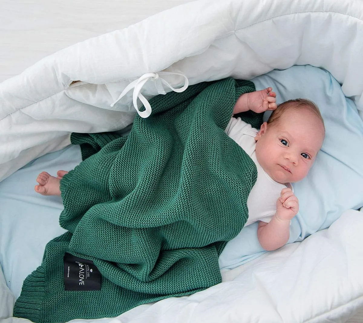 Lullalove Bamboo Baby Blanket - Classic Knit