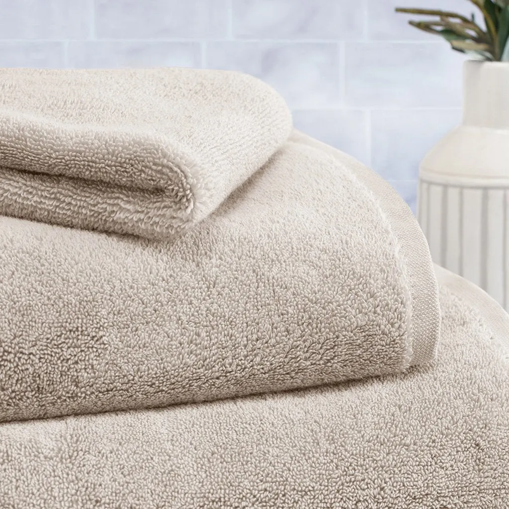 Plush Light Beige Bath Towel