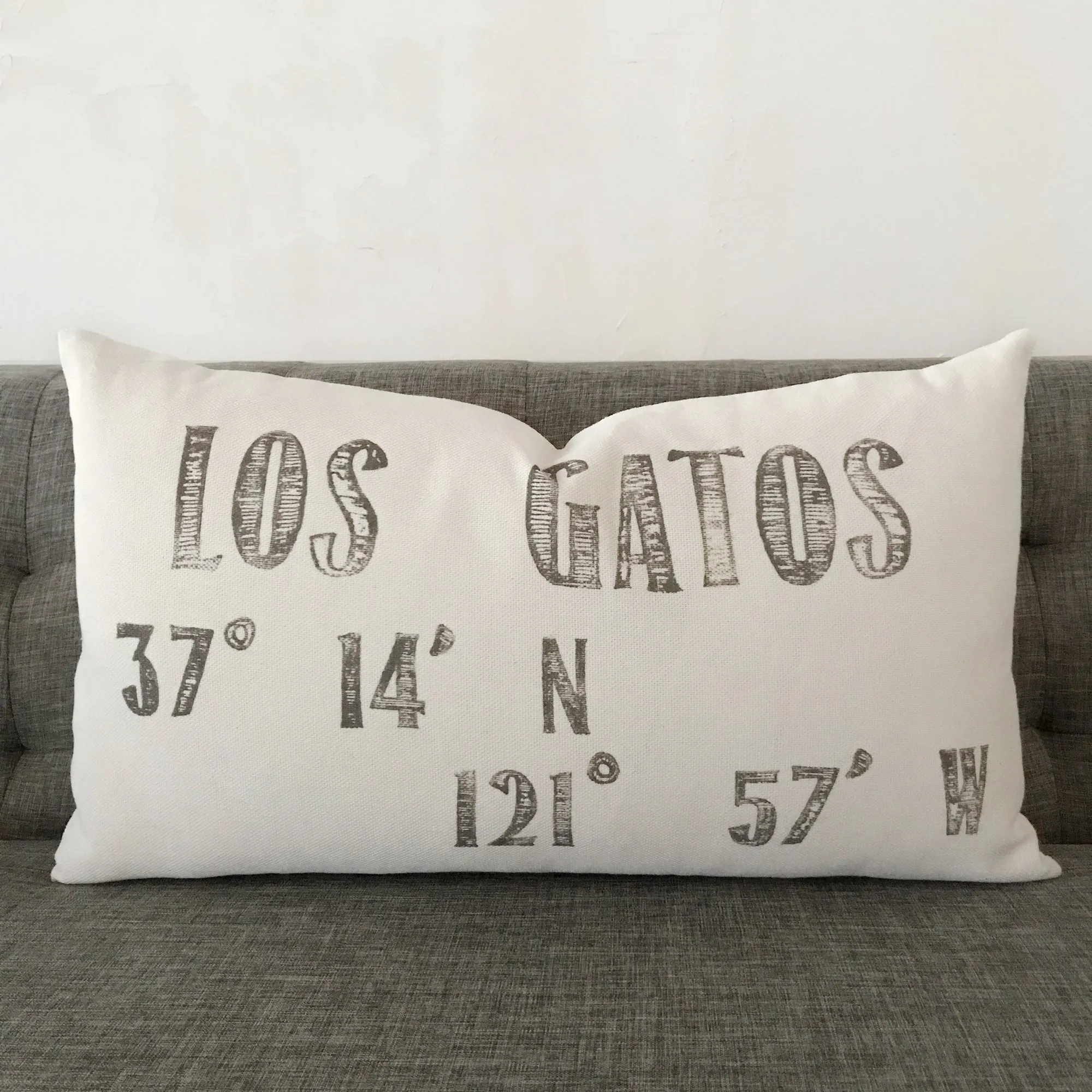 Printed Text Los Gatos Luxury Lumbar Pillow Cover 15x26