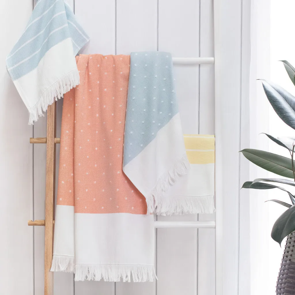 The Coral Dot Fouta Towels